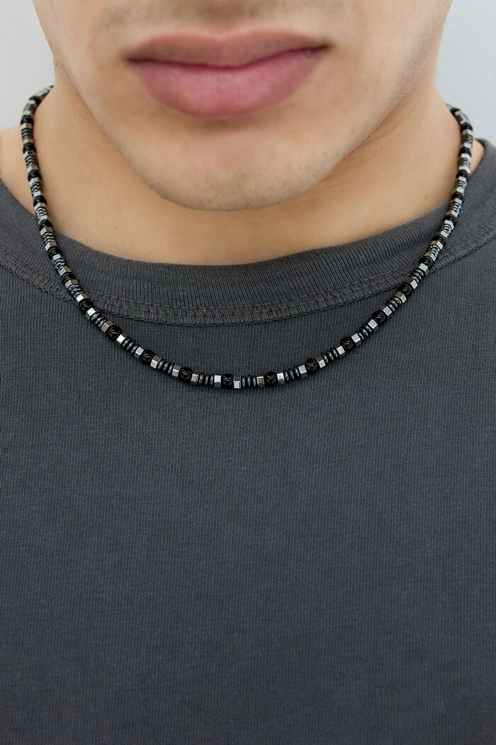 Men's necklace with charms and beads - black/silver  Picture3